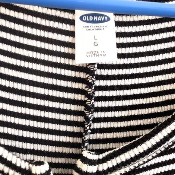 Old Navy Black & White Striped Ribbed Dress - Picture 3 of 4